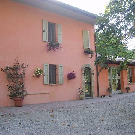 B&B Il Boschetto Calestano Bagian luar foto
